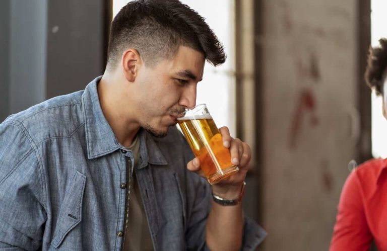 What is Weekend Alcoholic