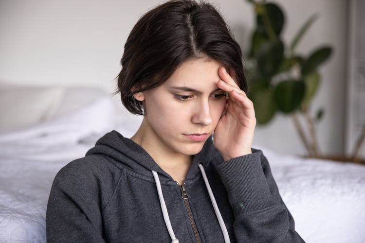 Symptoms and Causes of Psychotic Disorders
